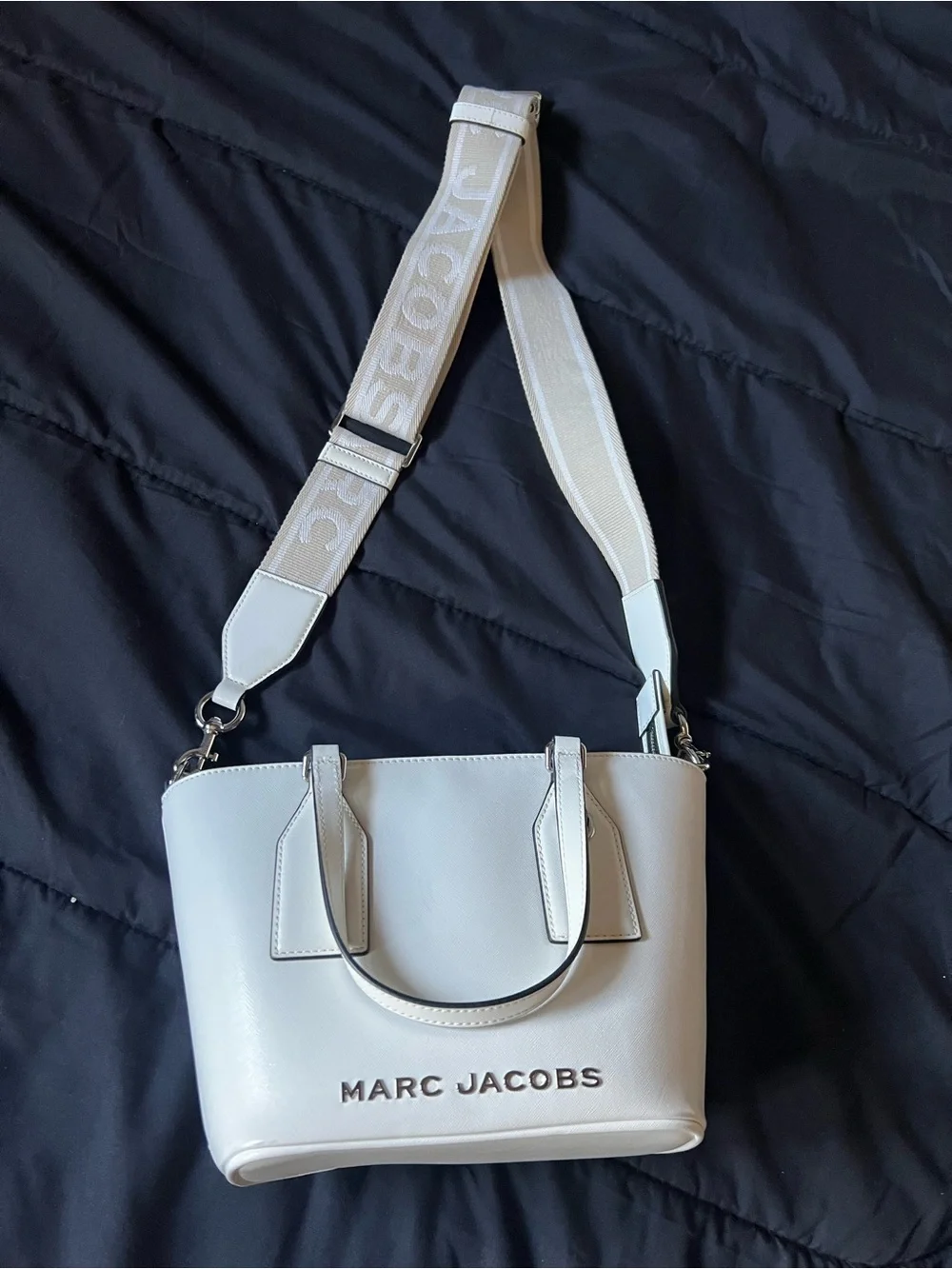 Marc Jacobs Cream Leather Top-Handle Tote with Logo